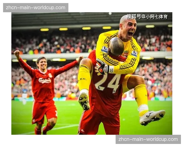 英超联盟测试新赛季用球,制造商称其飞行稳定性有助于转换长传 英超联盟测试新赛季用球,制造商称其飞行稳定性有助于转换长传