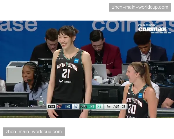 WNBA与RESOLVE合作，帝国大厦亮灯纪念全国不孕不育宣传周